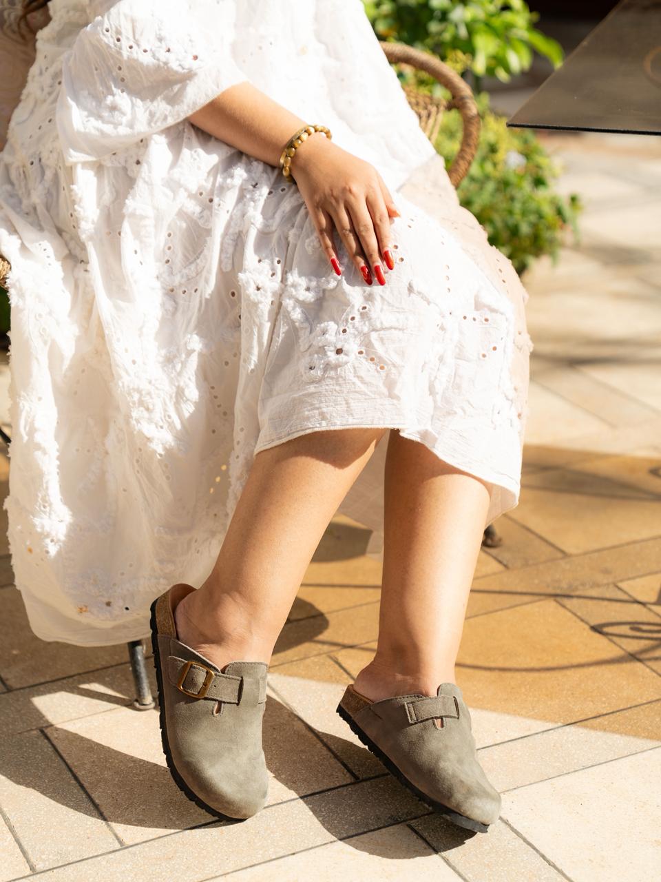 Sabot médical pour femmes